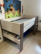 Łóżko piętrowe 90x200 cm wielkość spania 