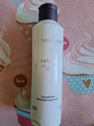 Mleczko perfumowane do ciala Quelques Notes d'Amour 200ml