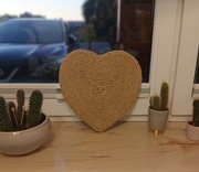 Dekoracja serce z juty - naturalna ozdoba z sznurka