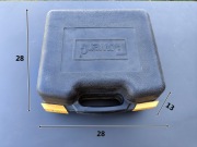 Czarna Walizka Narzędziowa – Puste Pudełko / Na Graty