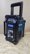 Radio Makita DMR104 z Bluetooth 
