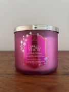 Bath & Body Works Bright Christmas Morning – świeca zapachowa 411 g
