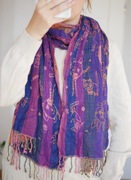 długi szal z frędzlami Codello 100% wiskoza naturalny skład boho hippie