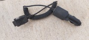 Ładowarka samochodowa z wtykiem mini USB.