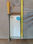 Gilotyna do papieru PRL 