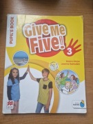 "Give me five - 3" Macmillan Education