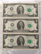 3 x 2 dollars USA każdy inny