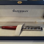 Długopis Waterman Expert DeLuxe ciemnoczerwony CT 2093661