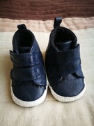 Buciki niechodki Next 0-3