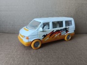 1:43 VW T4 Transporter 