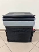 Lodówka Samochodowa AUDI z funkcją termostatu 4M8065402