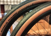 Opona Michelin Power Adventure 28 - brązowy bok - 48-622 - dwie sztuki BDB 