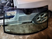 Szyba czołową przednia mercedes W203 coupe 00-