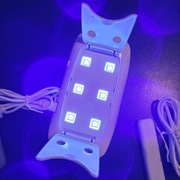 Lampka UV lampa Led mała podróżna mini przenośna 