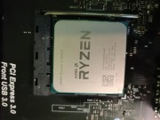 Procesor Ryzen 3 1300X + chłodzenie