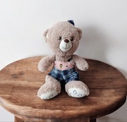 Maskotka pluszowy miś dla dziecka zabawka miś w ubranku