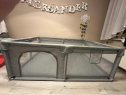 Kojec Kidwell szary 124x183 cm ze stelażem z pokrowcem