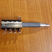 Potencjometr wielosekcyjny do analogowego radia samochodowego 