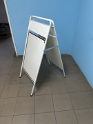 POTYKACZ STOJAK REKLAMOWY Stalowy 70x100