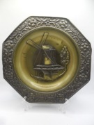 STARY METALOWY TALERZ OZDOBNY WIATRAK HOLANDIA