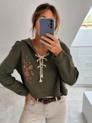 Bluza crop khaki Terranova XS haft kwiaty