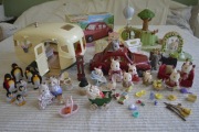 Sylvanian Families ogromny zestaw, auto, kemping, park zabaw, 32 figurki