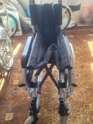 Wózek inwalidzki składany