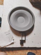 Poidło dla ptaków łatwe w montażu