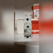 Rozłącznik bezpiecznikowy R301 1P 50A  
