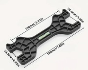 Klucz z poziomicą do montażu i demontażu kranu lub węża prysznicowego