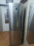 duża dwukomorowa sprawna lodówka LG w całości lub na części