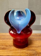 Wazon OSIOŁEK - błękitne uszy. Czesław Zuber, huta Barbara