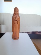 Figurka z drewna - wieśniaczka
