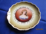 PATERKA  Z PORTRETEM