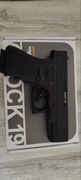 Sprzedam wiatrówkę Glock 19 CO2 Umarex+zestaw akcesoriów 