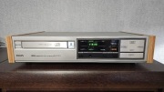 Odtwarzacz CD PHILIPS model CD-204.