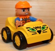 Ponad 120 szt. Lego Duplo (4 ludziki, 2 zwierzaki, 3 auta) + sporo innych