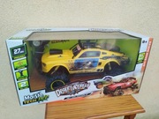 MAISTO AUTO Ford Mustang GT Desert Rebels Duże