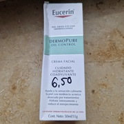 Eucerin DermoPure krem do stosowowania podczas terapii trądziku