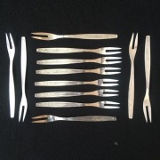 Posrebrzane widelce serwingowe HEFRA / widełki / wzór ARES / 12 sztuk