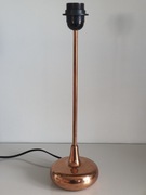 Lampka w stylu „podłogowym”, wykonana w Anglii w latach 70-tych (Fused)