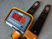 Wózek paletowy z wagą MIW LCTP - 2000 kg