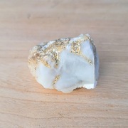 Naturalny surowy opal biały kamień szlachetny Indie  60 g