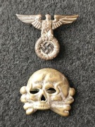 Niemcy, III Rzesza, Zestaw oznak SS wczesny, pierwszy wzór czaszki i orzeł