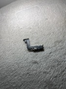 Oryginalny przedni aparat iPhone 15 Pro Max z demontażu.