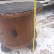 Piękny okragly barek 