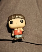 kinder joy stranger things figurki