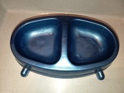 Pojemnik na wodę lub karme darling