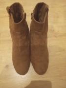 Buty damskie na obcasie New Look r.40