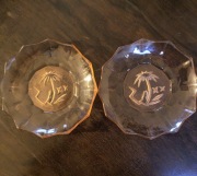 Talerzyk szklany różowy